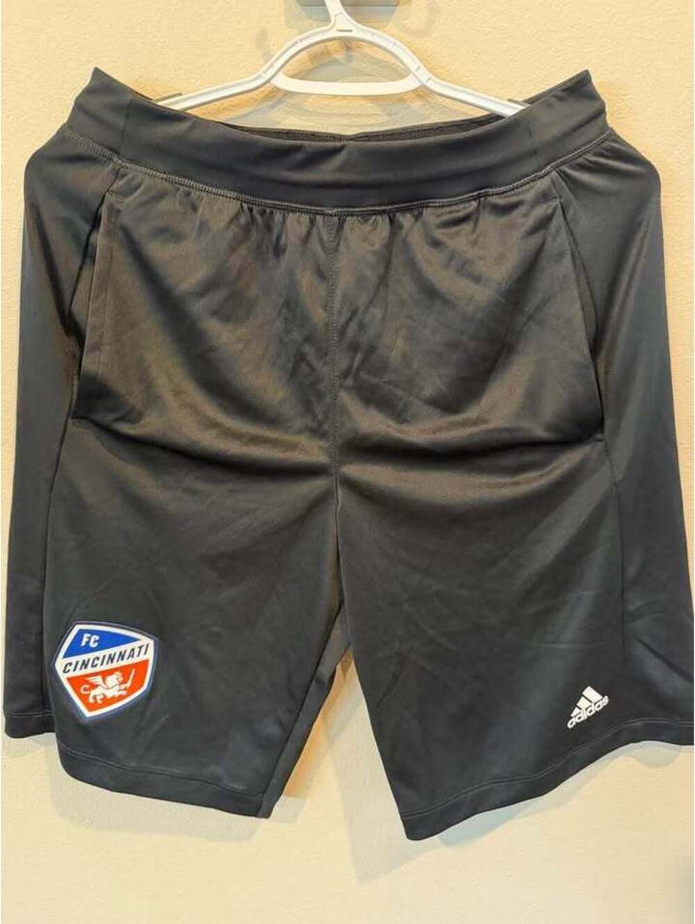 FC Cincinnati Soccer Shorts - Men's Small